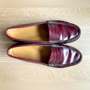 Bass Weejuns Penny loafers maroon